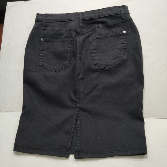 Second Yoga Black Denim Stretch Skirt Sz 29 Y2K Minimalist Made in Canada Jean - Picture 7 of 13